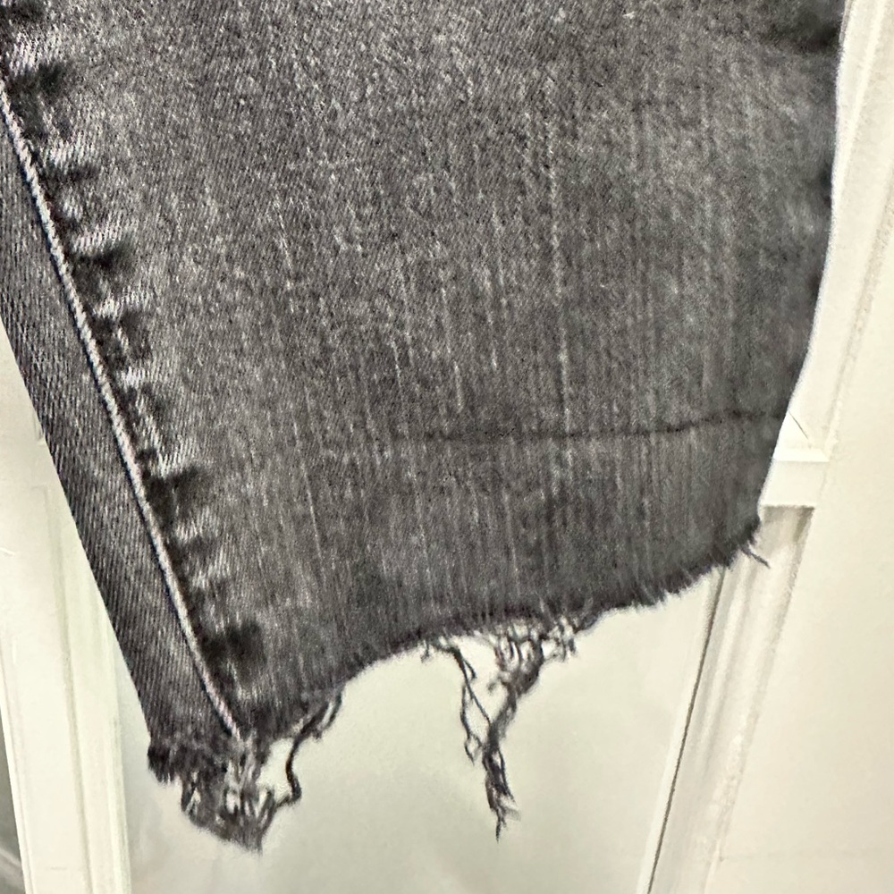 Madewell Black Distressed High Rise Skinny Jeans - Size 28 - Picture 6 of 9